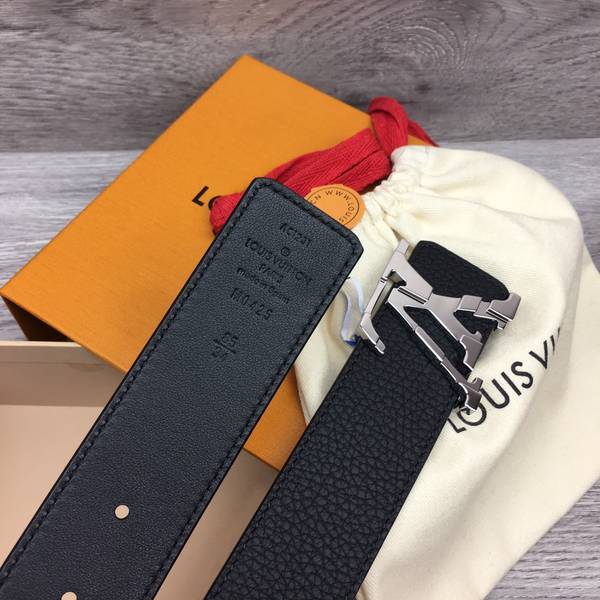 Louis Vuitton 40MM Belt LVB00323